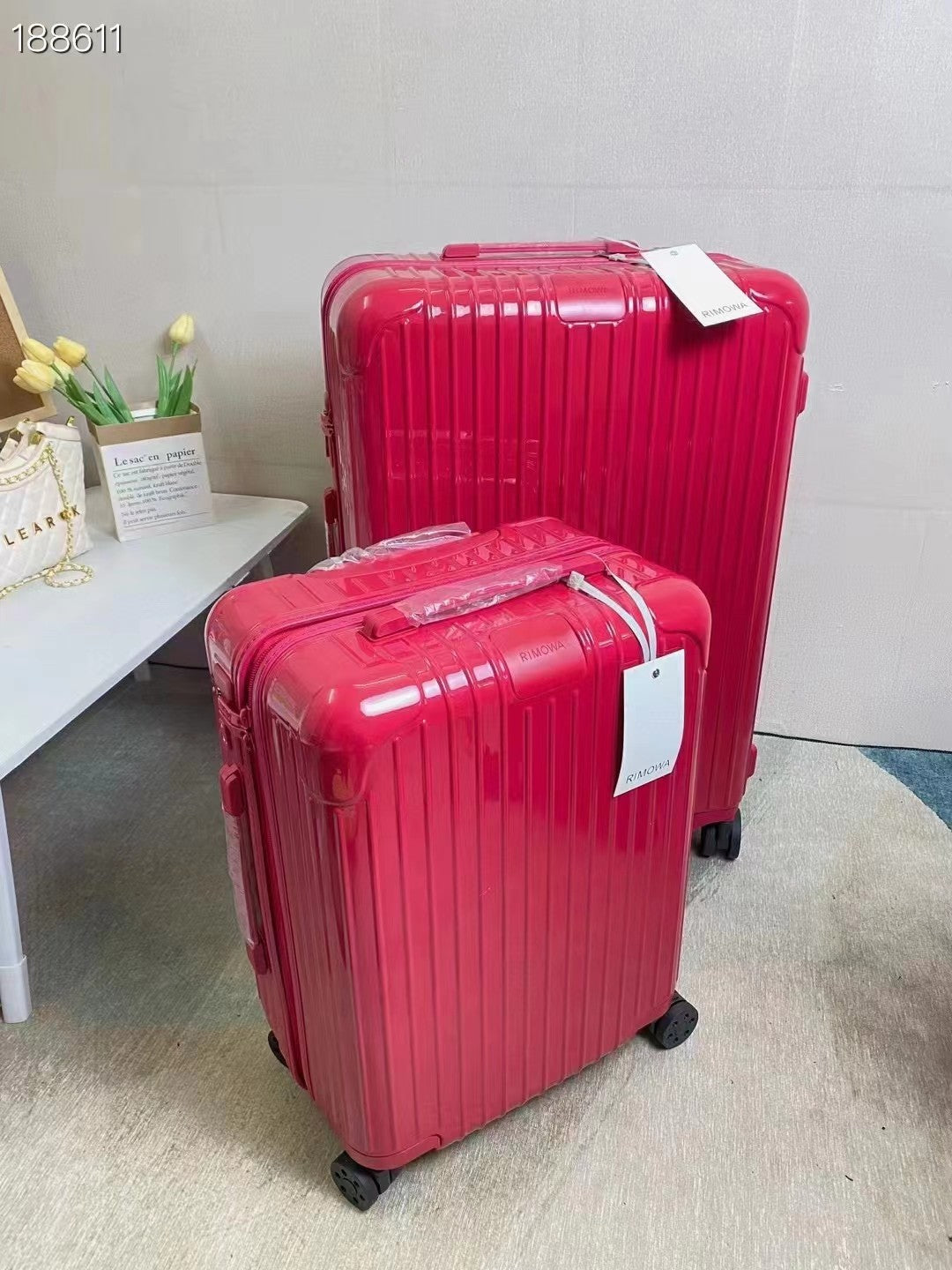 Red Hard Shell 3-Piece Spinner Luggage Set with Wheels