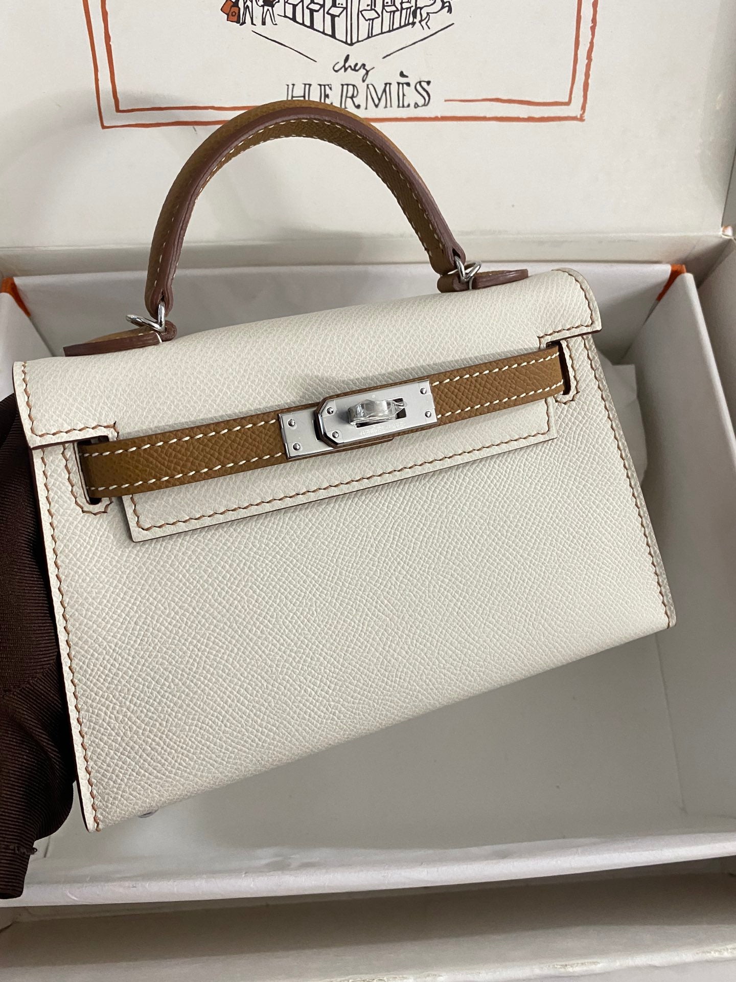 Hermès Kelly Sellier 20 Mini Handbag - Bicolor Nata & Gold Leather with Palladium Hardware