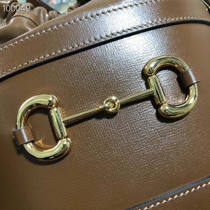 Gucci Retro Brown Leather Drawstring Bucket Bag with Gold Horsebit Detail