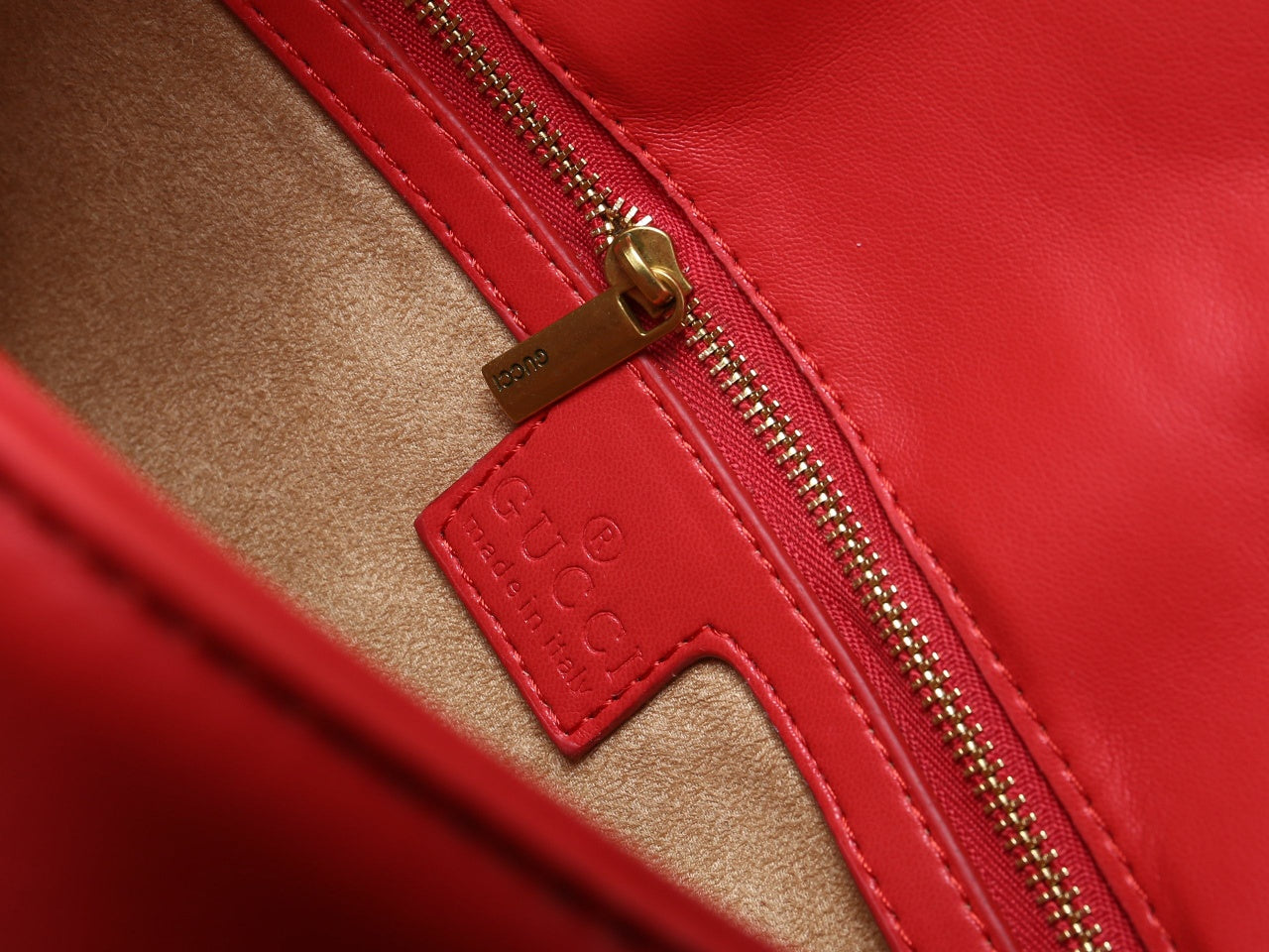 Gucci Red Quilted Chevron Leather Crossbody Bag with Gold Chain