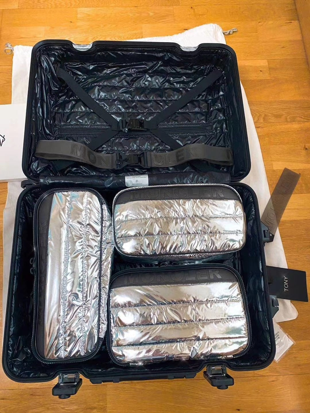 Reflective Silver Aluminum Hardside Carry-On Luggage