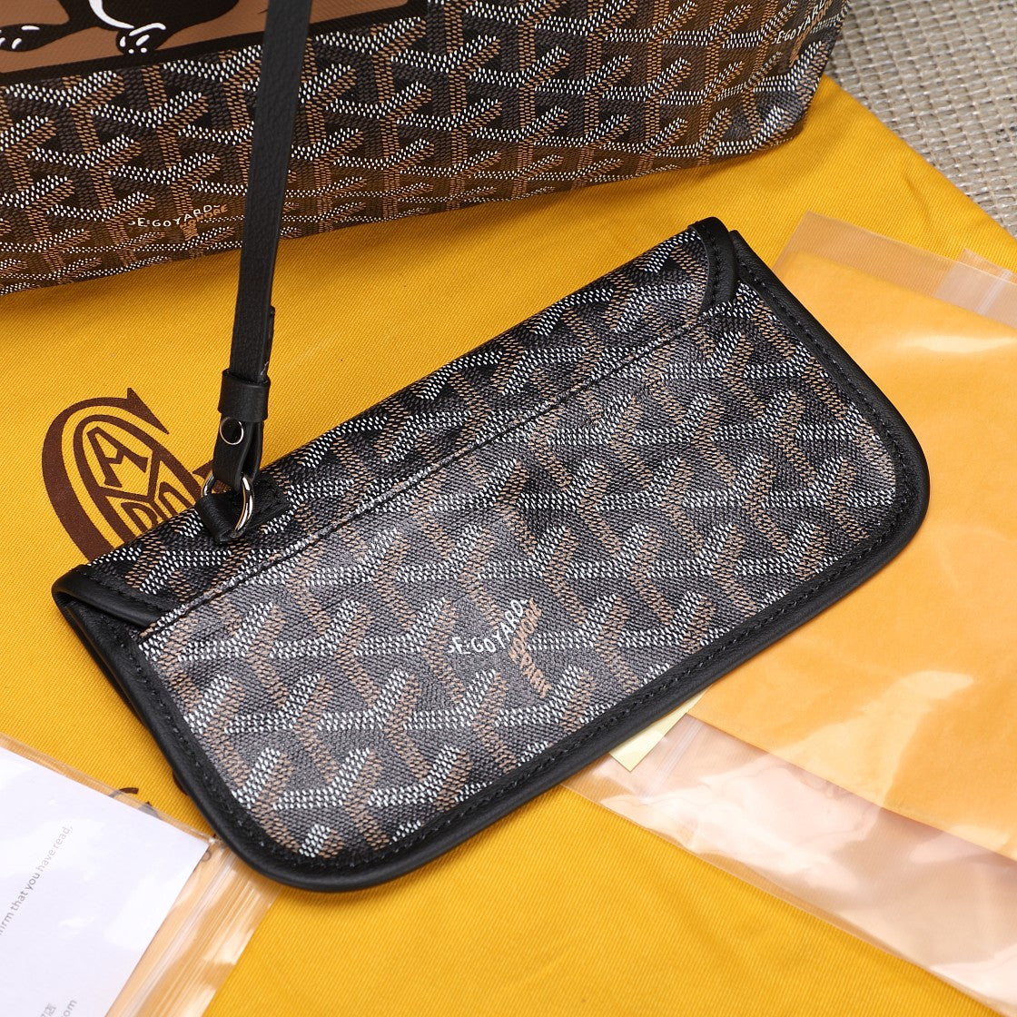 Gogy Classic Chevron Pattern Tote Bag with Reading Owl Print and Pouch