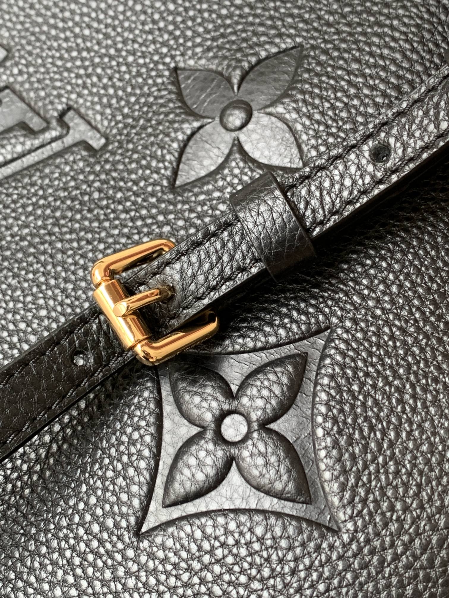 Louis Vuitton Monogram Empreinte Leather Top Handle Bag - Noir Black