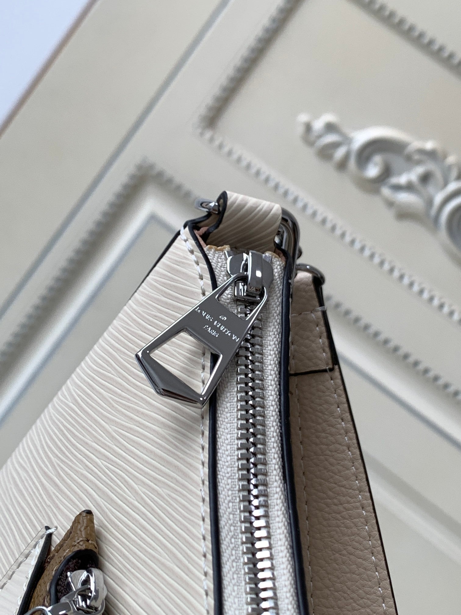 Louis Vuitton Cream Leather Shoulder Bag with Front Pocket and Chain Card Holder