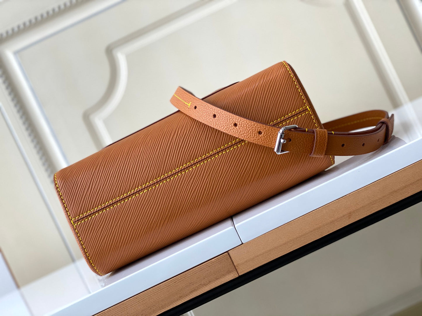 Louis Vuitton Camel Textured Leather Tote Handbag with Detachable Crossbody Strap