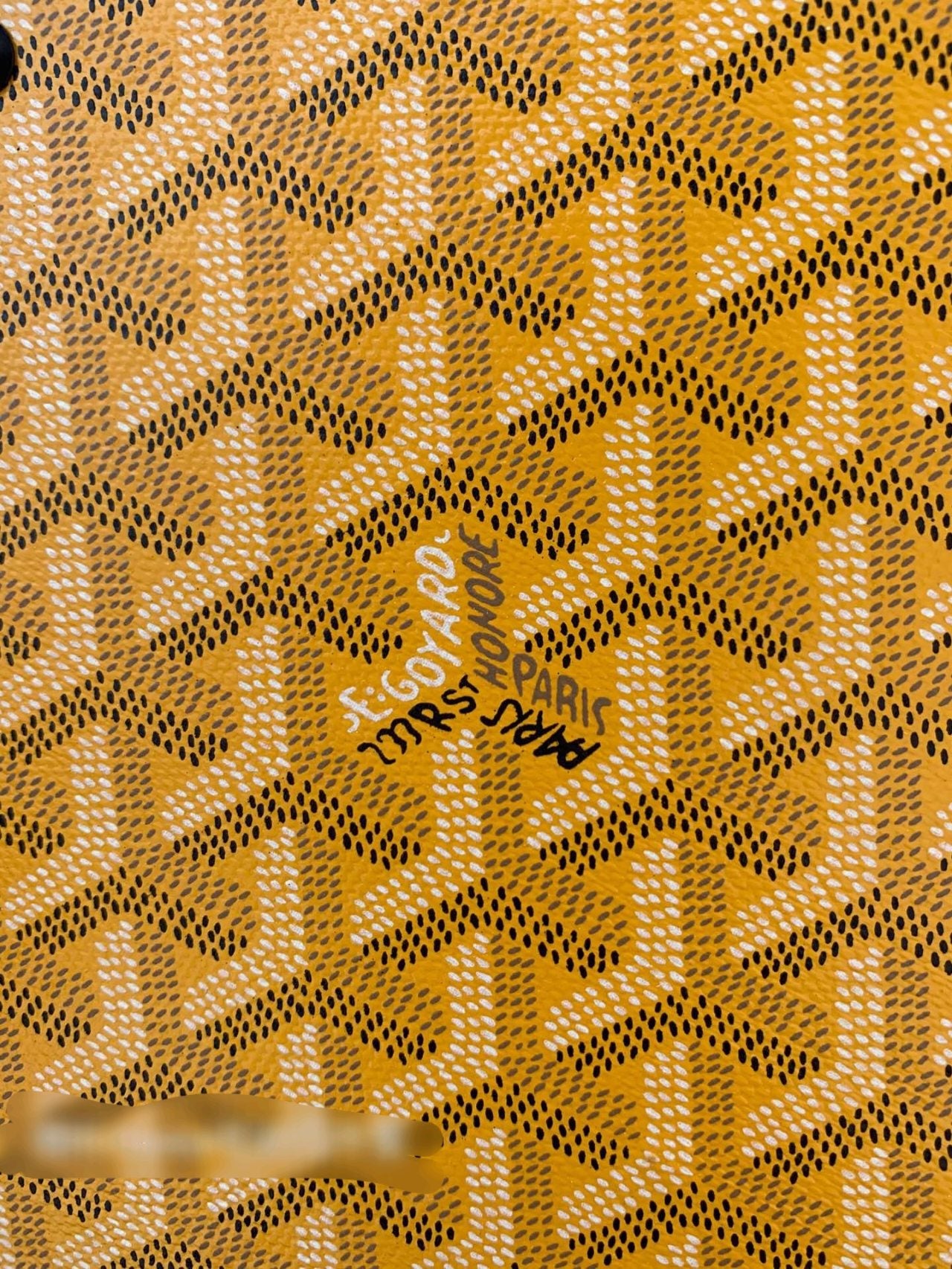Yellow Geometric Chevron Print Carry-On Spinner Luggage Suitcase