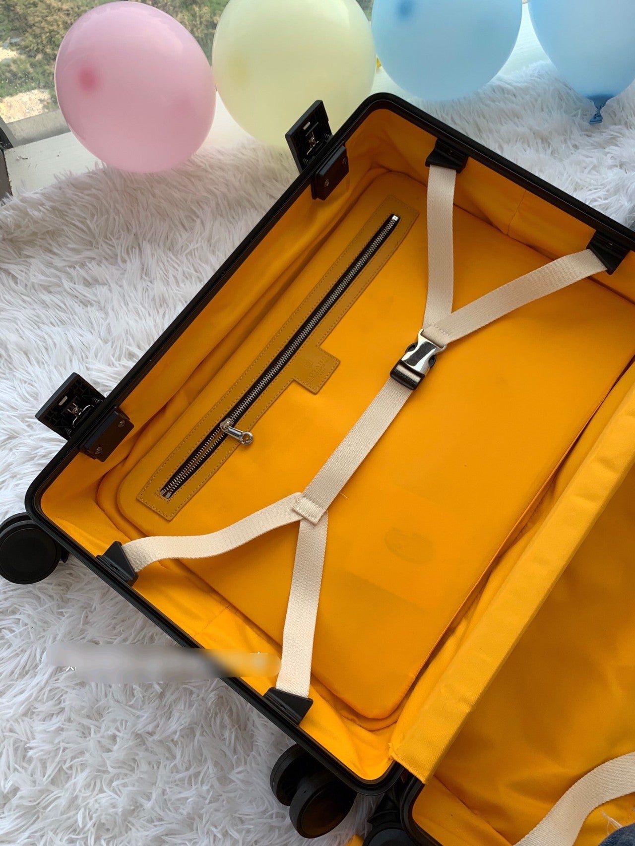 Yellow Geometric Chevron Print Carry-On Spinner Luggage Suitcase