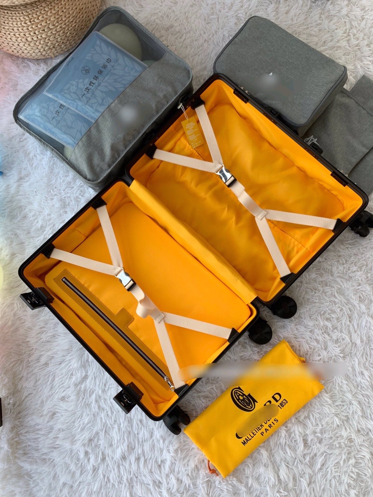 Yellow Geometric Chevron Print Carry-On Spinner Luggage Suitcase
