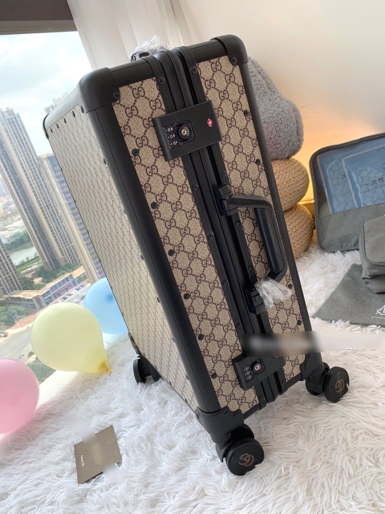 Vintage Geometric Pattern Rolling Suitcase Hardside Spinner Luggage