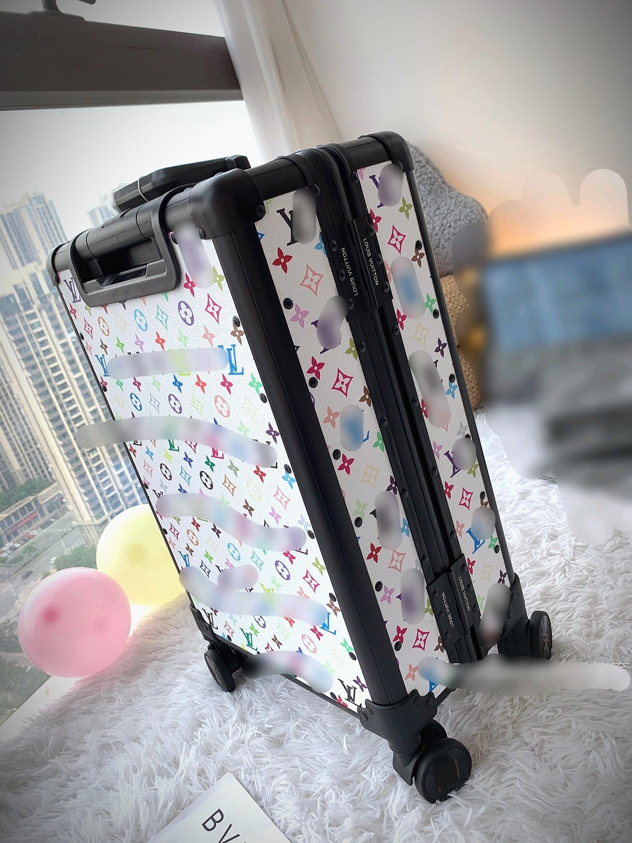 Multi-Color Monogram Print White Hardshell Spinner Luggage Suitcase