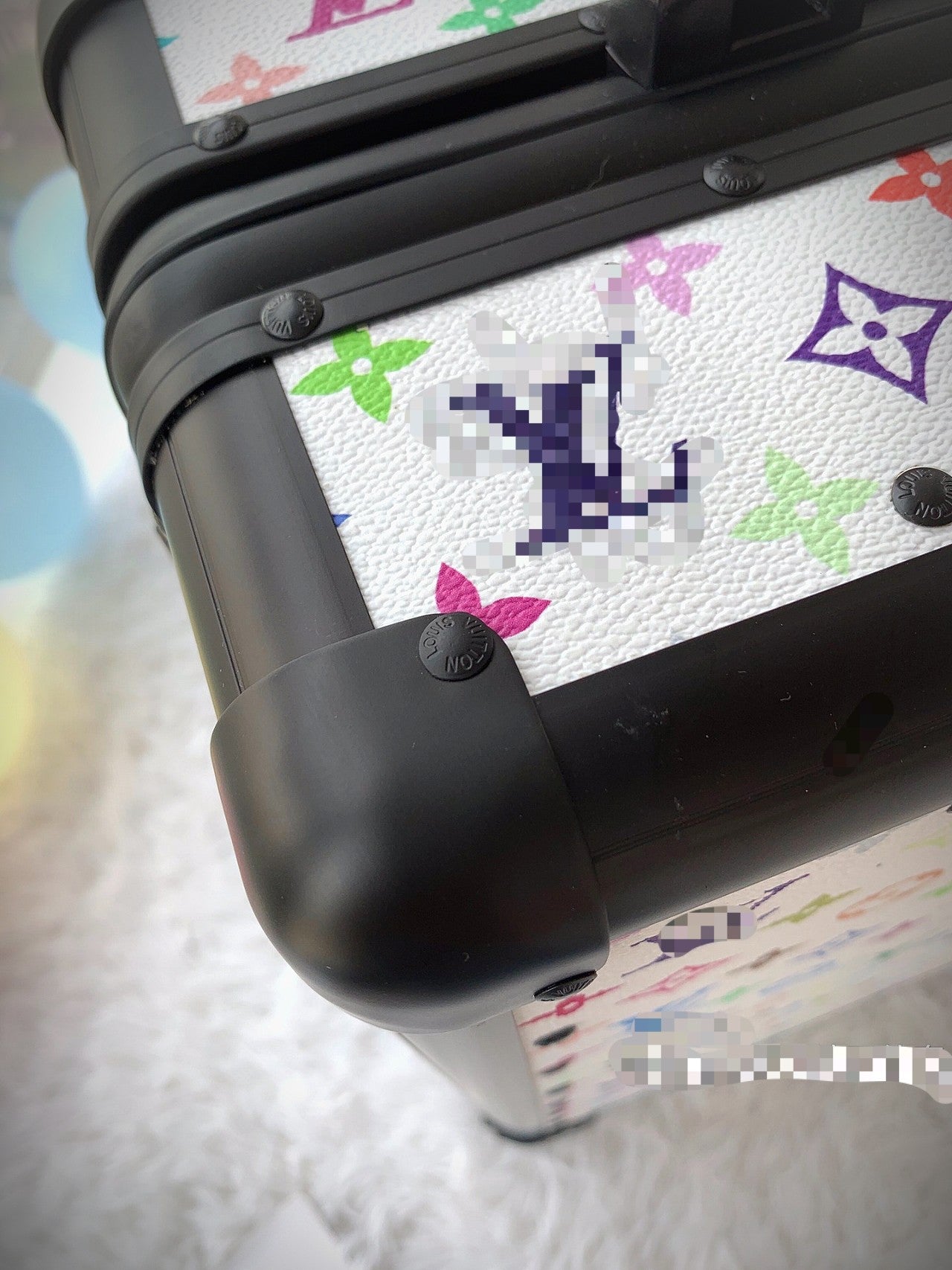 Multi-Color Monogram Print White Hardshell Spinner Luggage Suitcase
