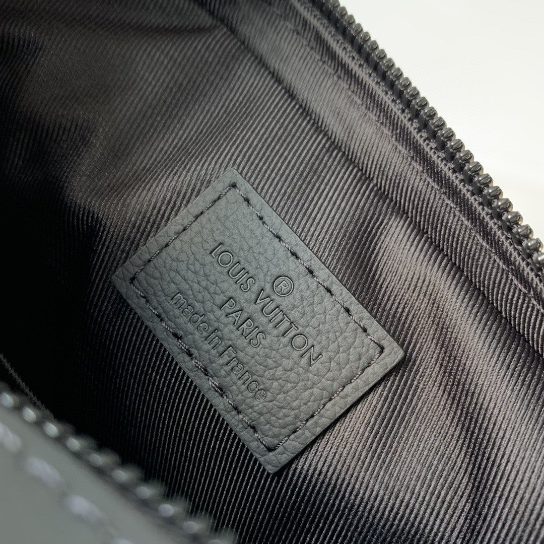 Louis Vuitton Black Textured Multi-Compartment Crossbody Bag with Strap Pouch