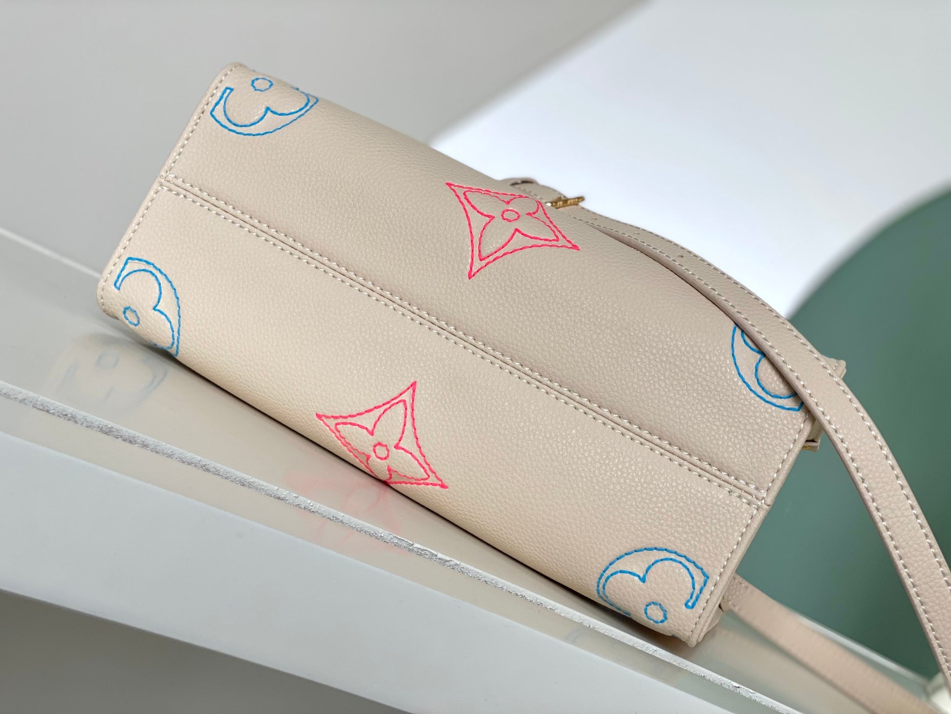Louis Vuitton Luxury Pastel Pink Leather Tote Bag with Embossed Floral Pattern