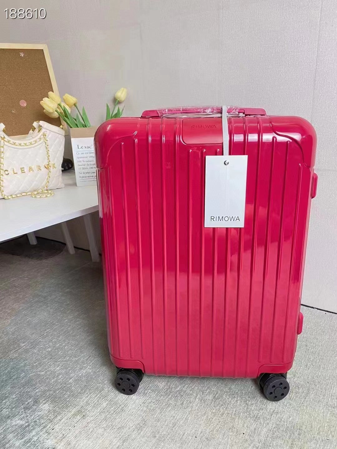 Bright Pink Hardside Spinner Luggage Suitcase with Wheels