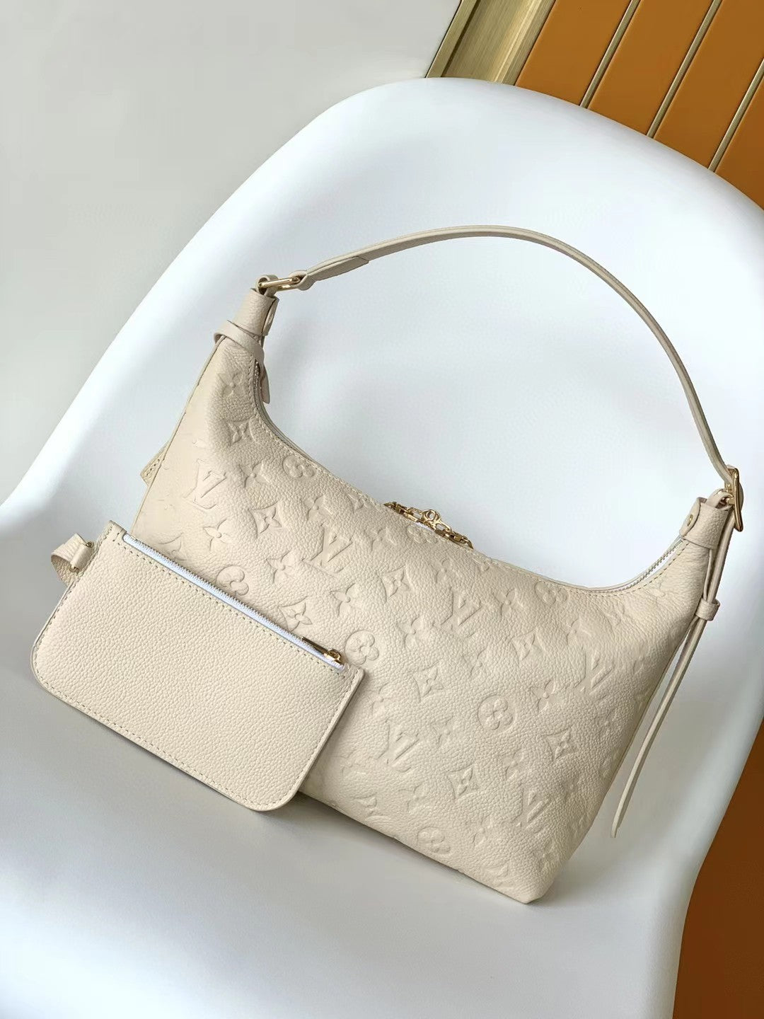 Louis Vuitton Cream Embossed Leather Hobo Shoulder Bag with Gold Hardware