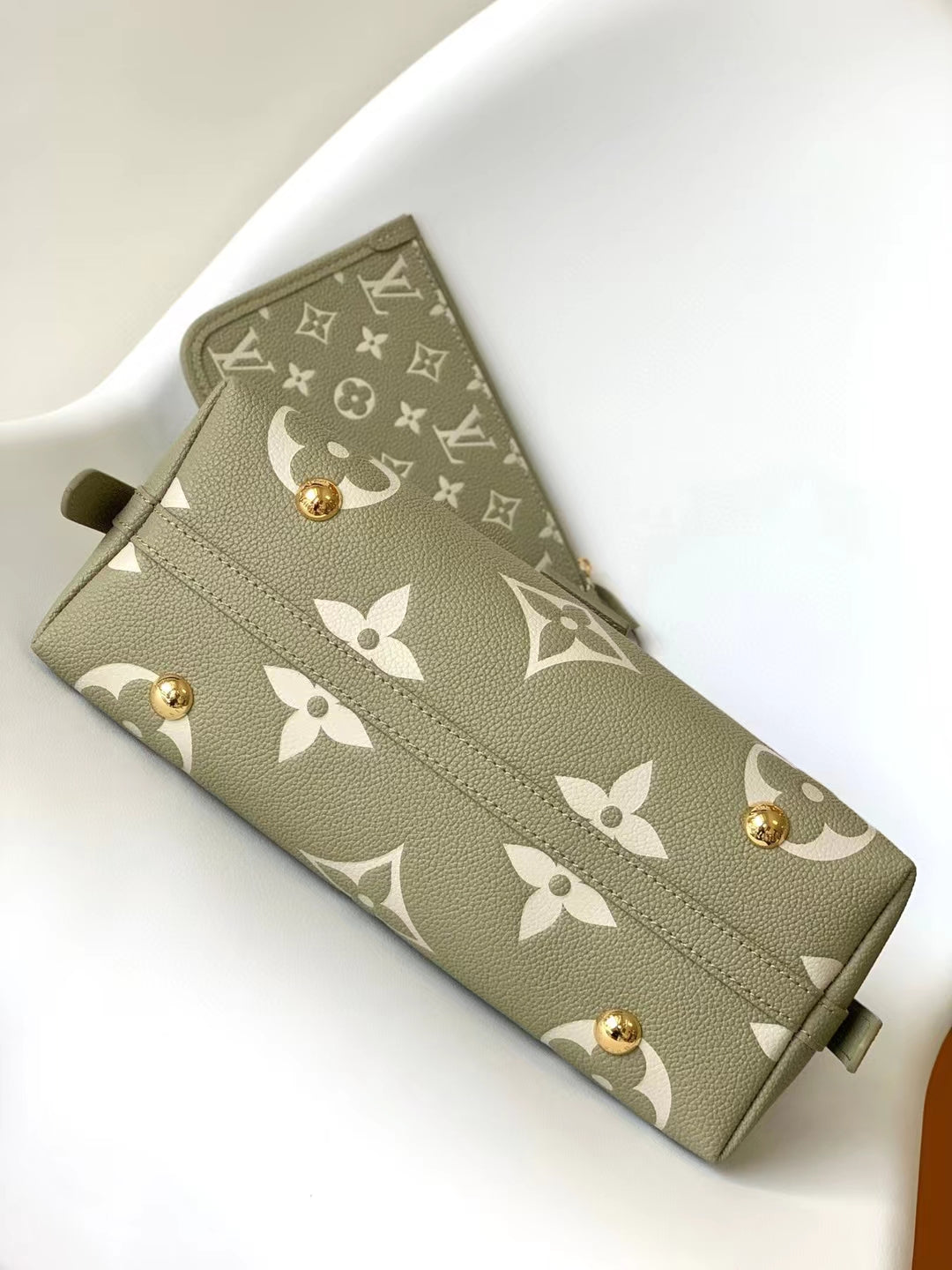 Louis Vuitton Elegant Sage Green Floral Monogram Leather Shoulder Bag