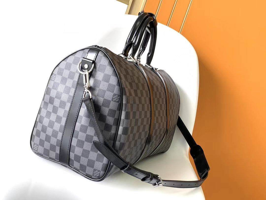 Louis Vuitton Grey Checkerboard Travel Duffle Bag with Shoulder Strap