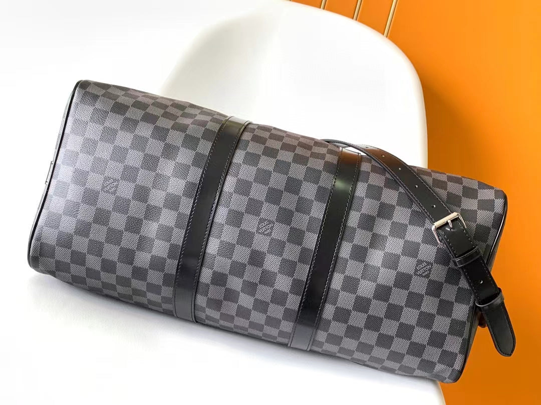 Louis Vuitton Grey Checkerboard Travel Duffle Bag with Shoulder Strap