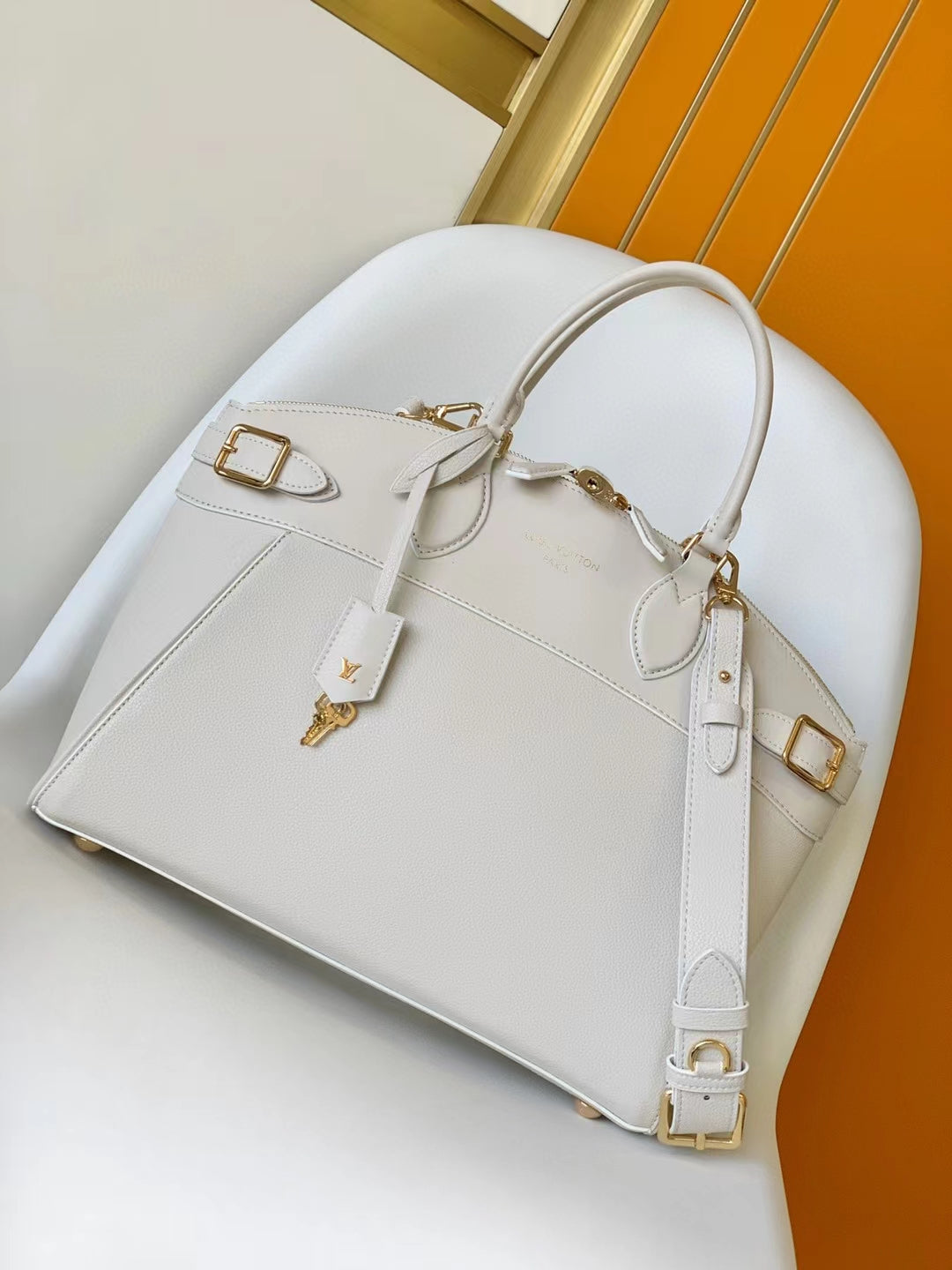 Louis Vuitton Classic Beige Textured Leather Satchel Handbag with Crossbody Strap
