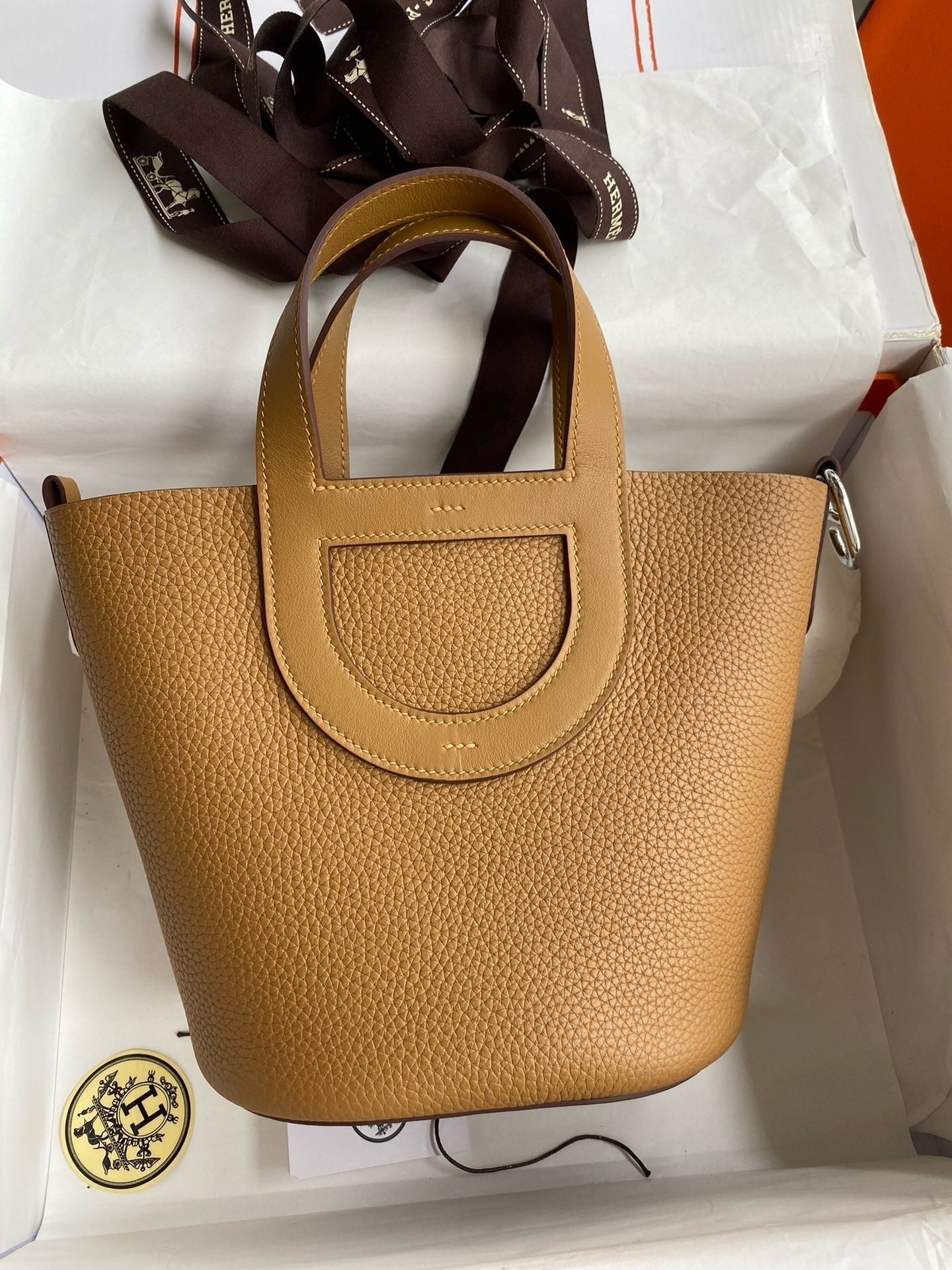 Hermès In-the-Loop 18 Bag - Gold Clemence Leather Handbag