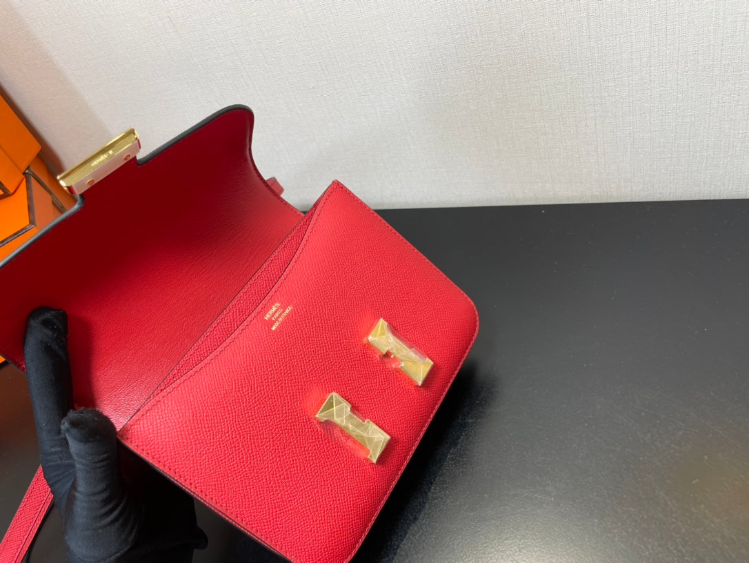 Hermès Constance Mini Handbag - Pink Epsom Leather - Gold-Tone Hardware