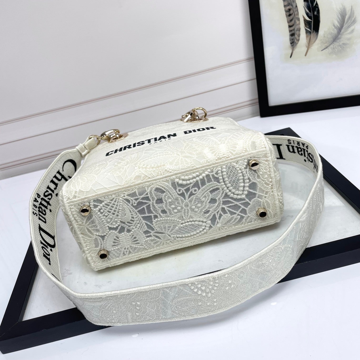 Dior Elegant White Embroidered Floral Canvas Top Handle Bag