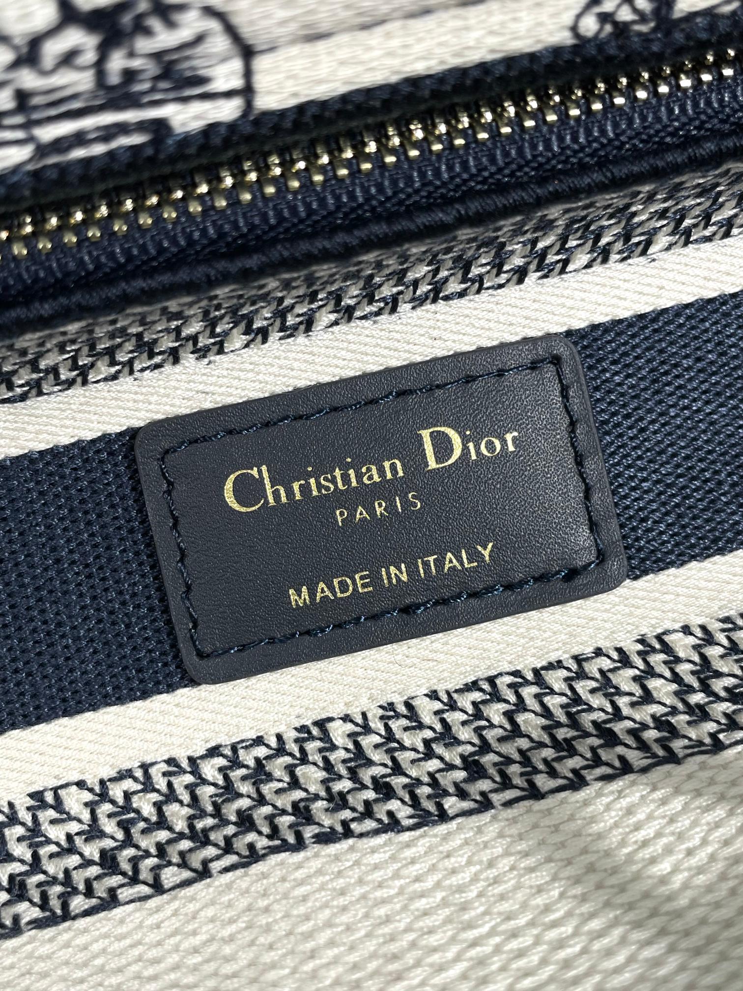 Dior Black and White Embroidered Canvas Handbag with Shoulder Strap
