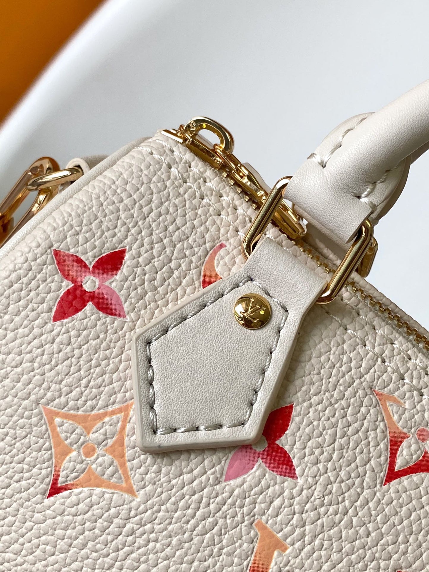 Louis Vuitton Luxury Pink Gradient Monogram Mini Crossbody Barrel Handbag