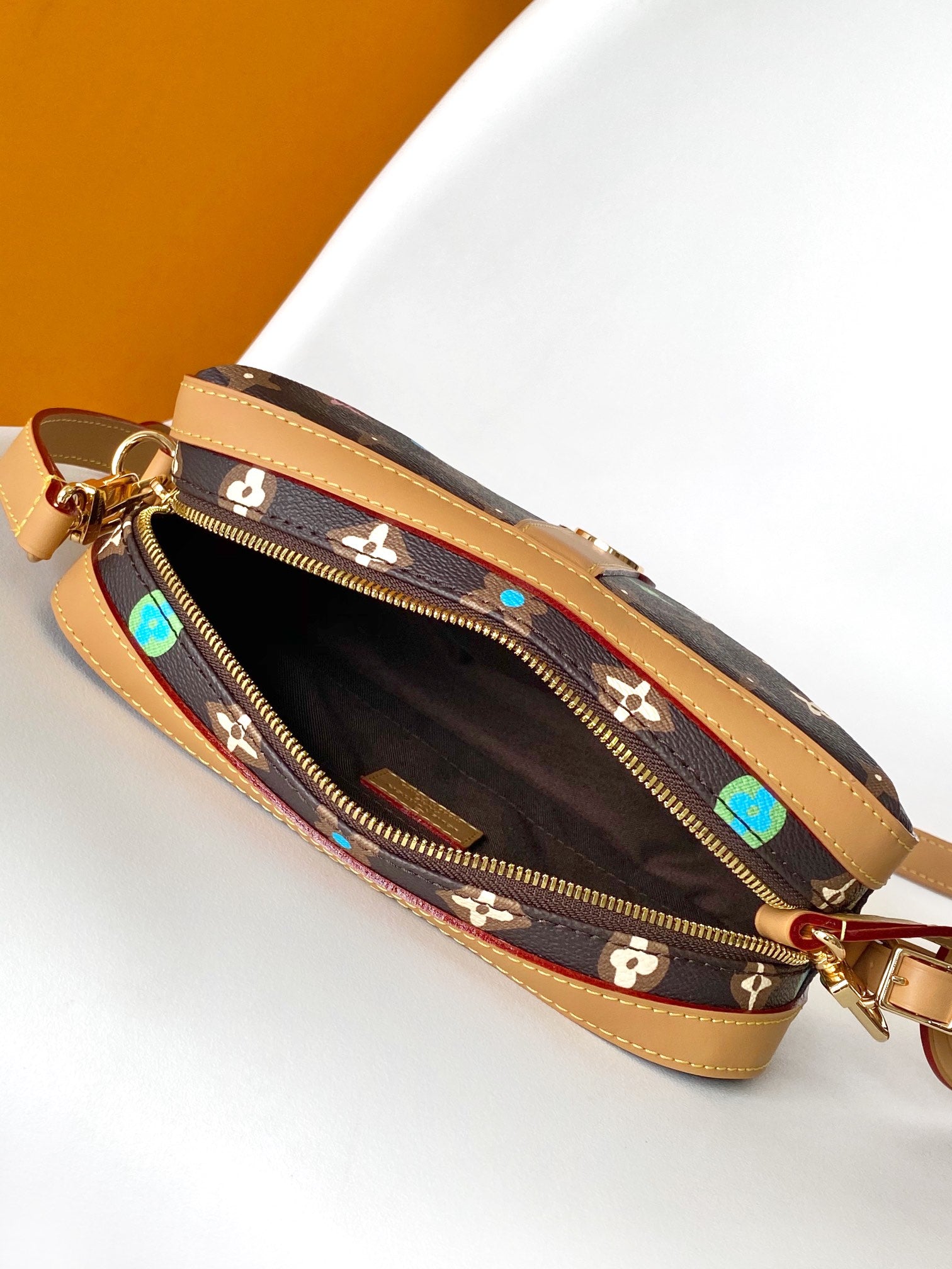 Louis Vuitton Multicolor Monogram Brown Camera Crossbody Bag with Tan Leather Trim