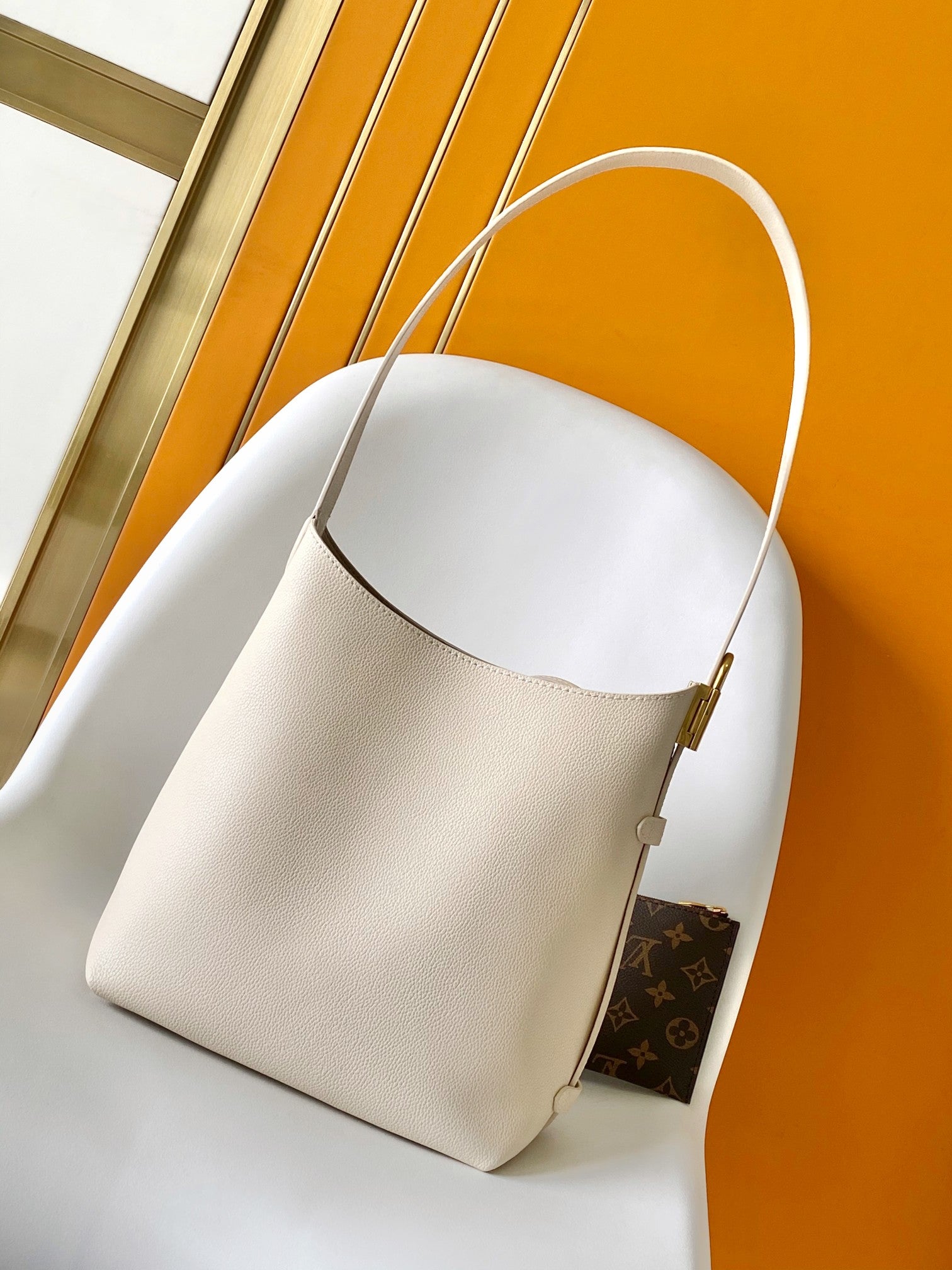 Louis Vuitton Minimalist Beige Leather Hobo Bag Slouchy Shoulder Tote