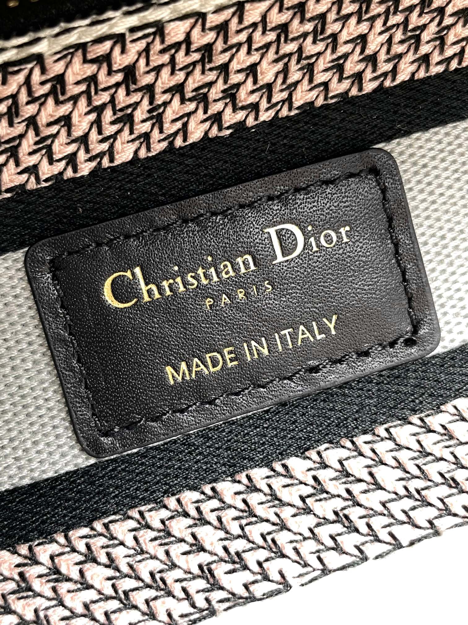 Christian Dior Medium Lady D-Lite Bag - Multicolor Toile de Jouy Reverse Embroidery