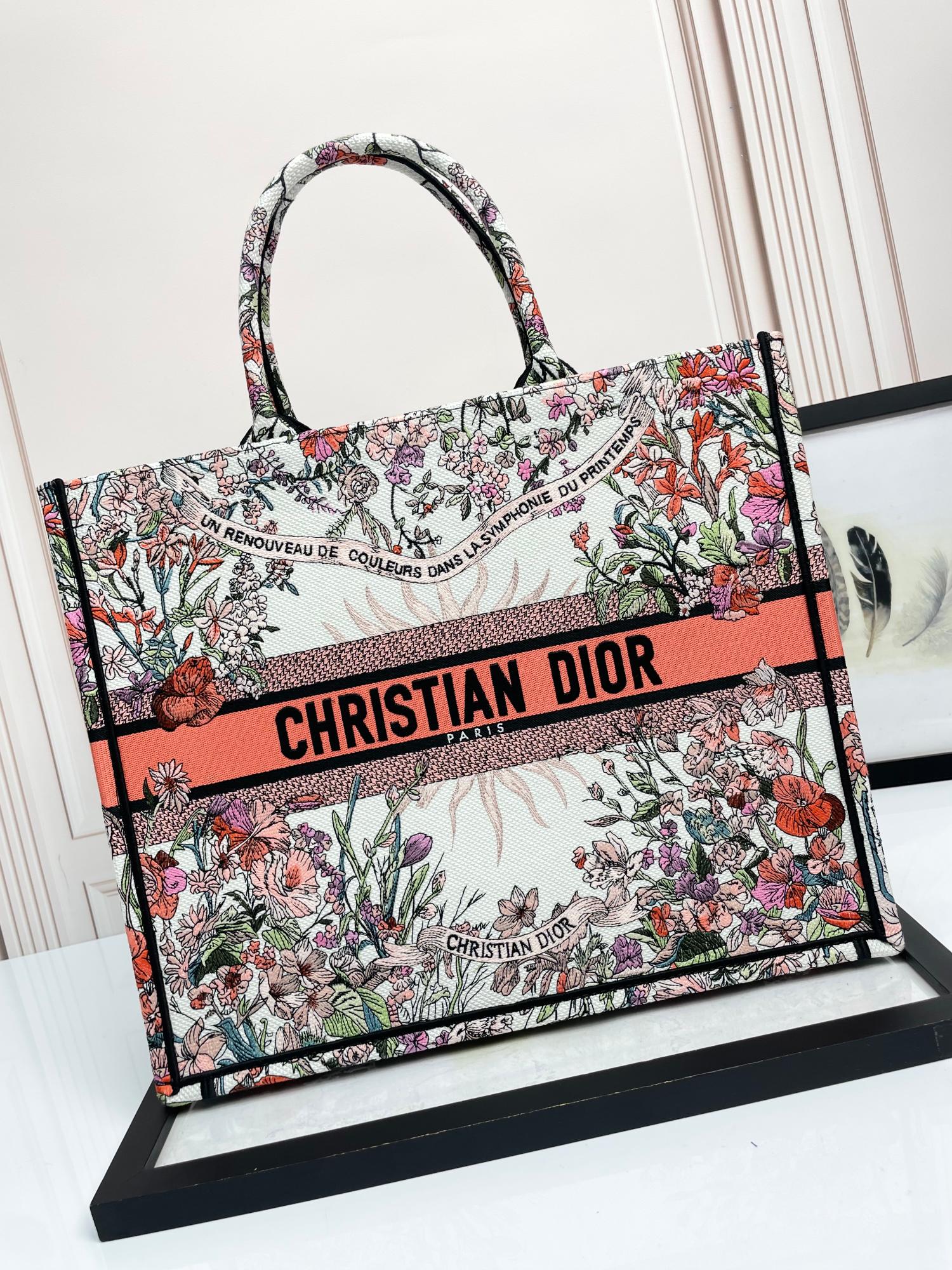 Dior Elegant Floral Embroidery Canvas Tote Bag Large Travel Handbag