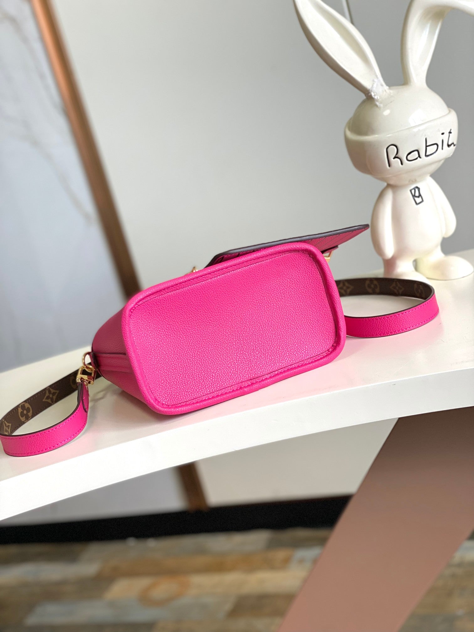 Louis Vuitton Fuchsia Pink Leather Tote Handbag with Embossed Detail and Gold Hardware