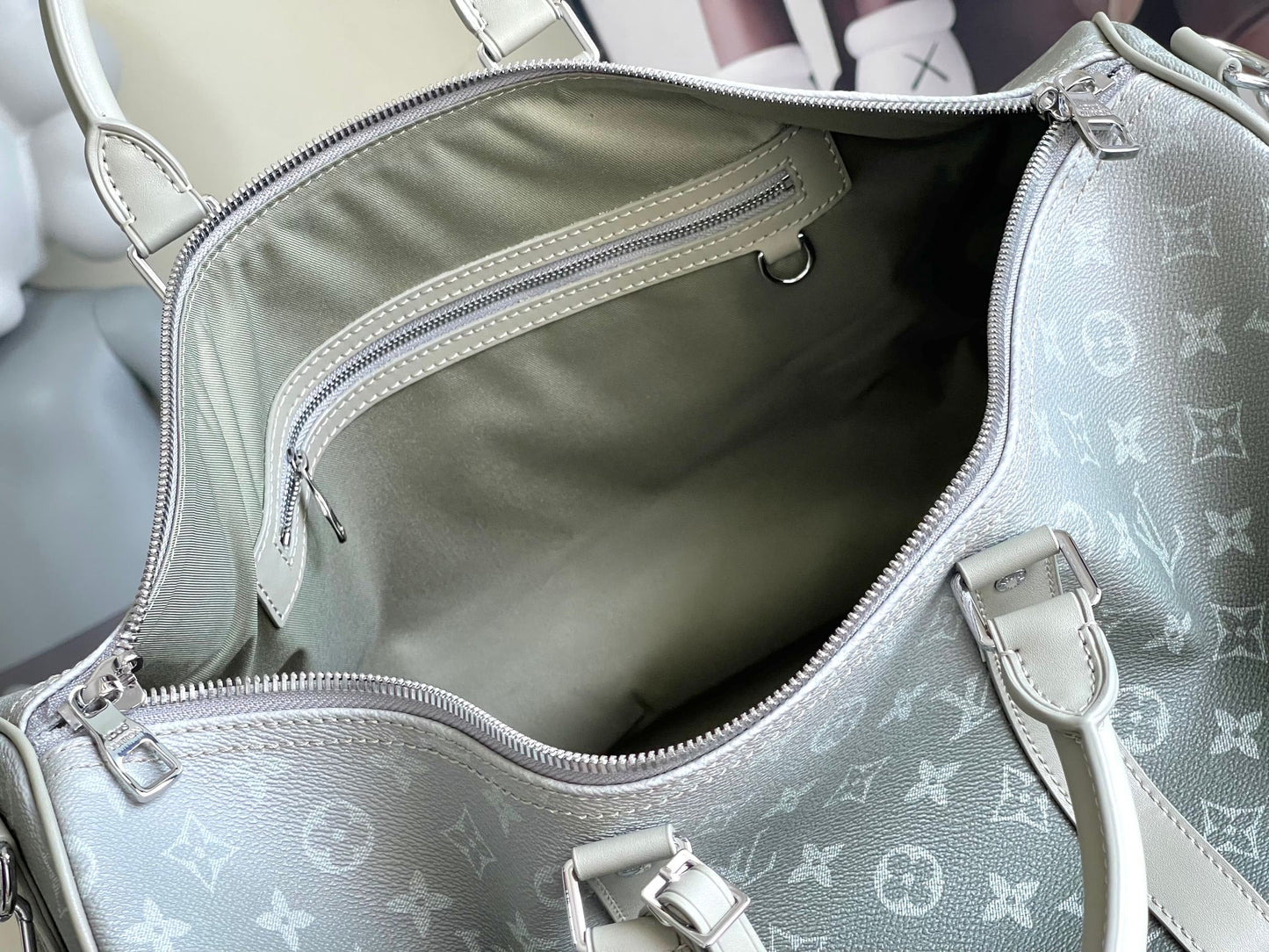 Louis Vuitton Luxury Green Ombre Monogram Travel Duffle Bag with Shoulder Strap
