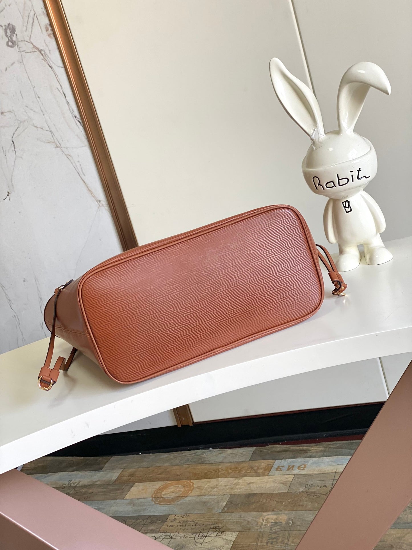 Women's Large Textured Brown Leather Tote Bag - Classic Drawstring Shoulder Handbag