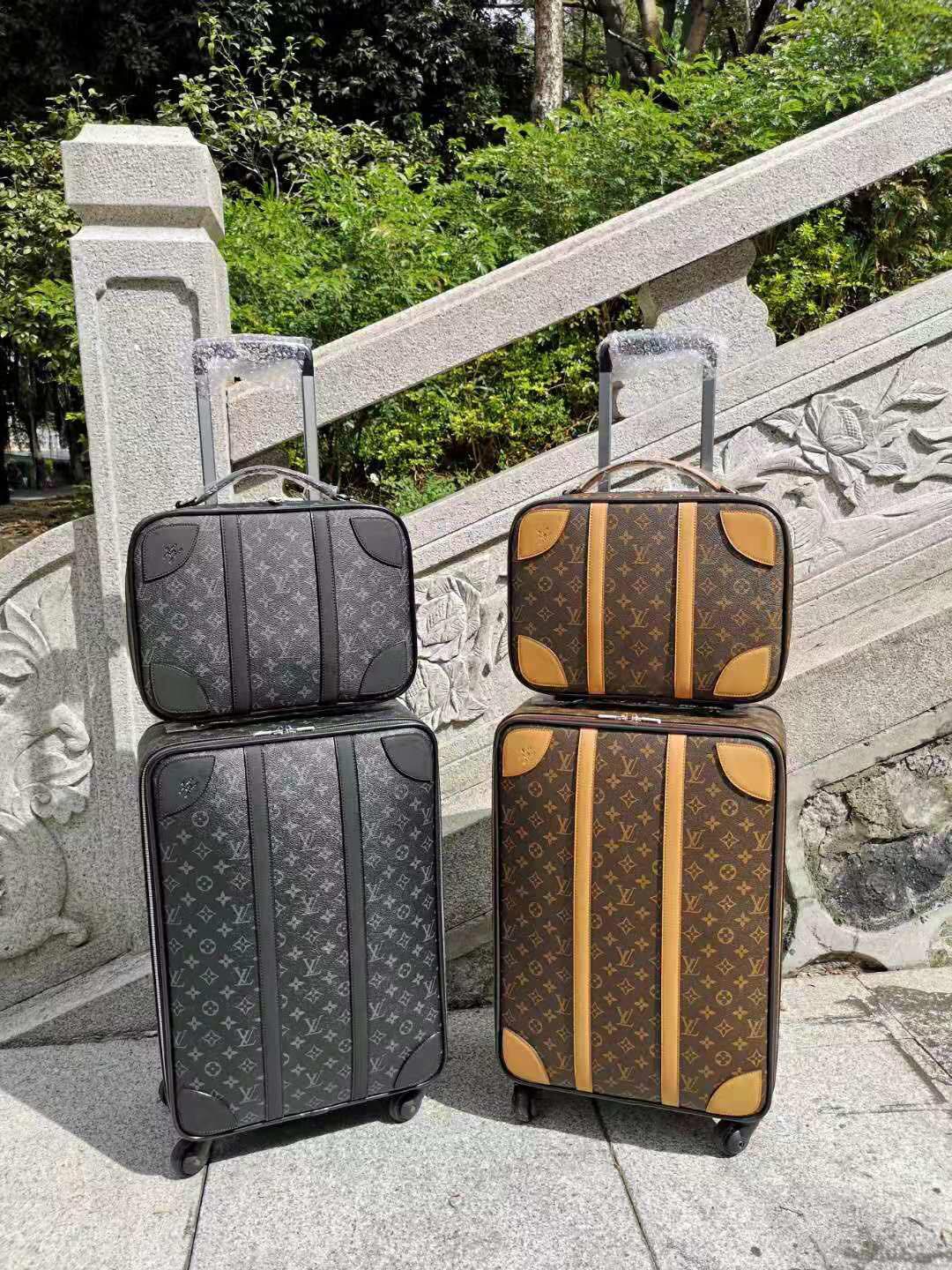 Vintage Monogram Pattern 2-Piece Luggage Set with Cosmetic Case