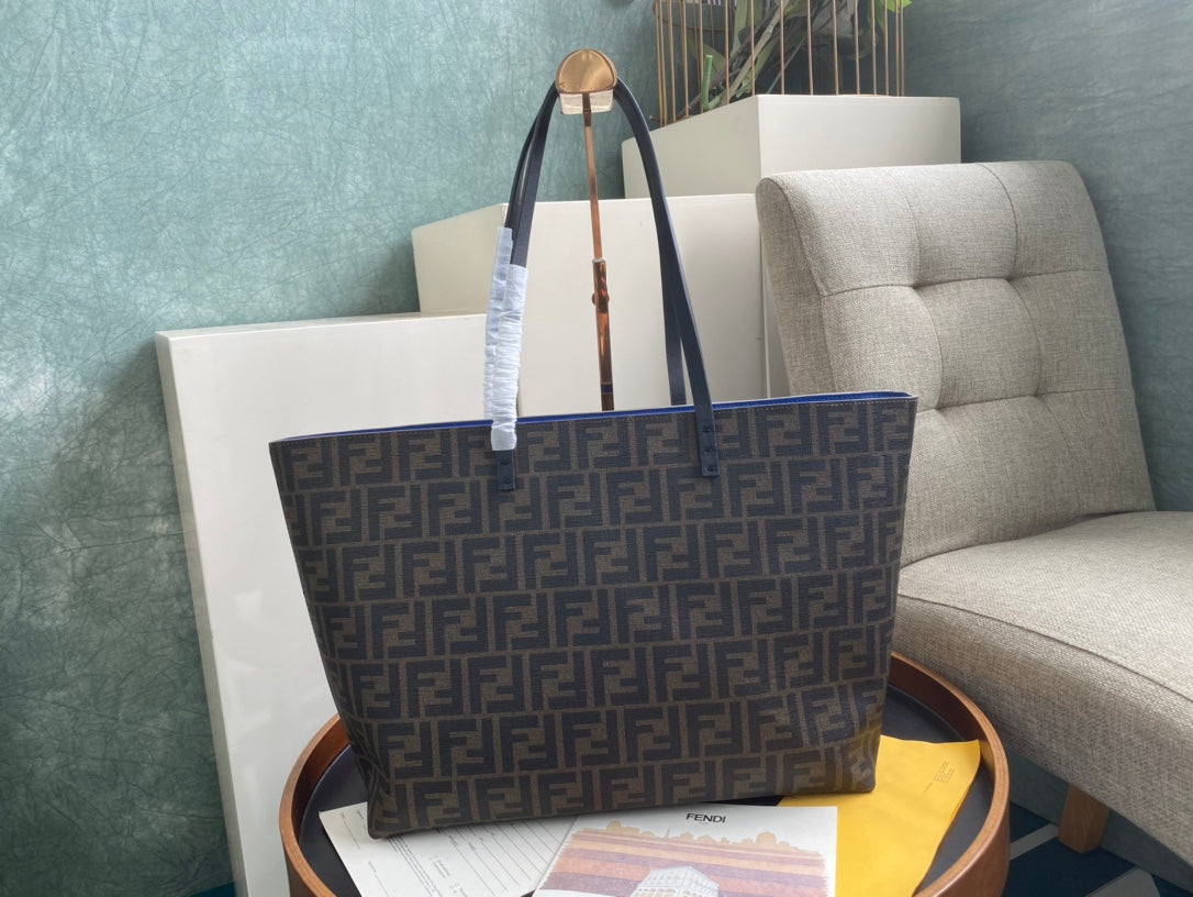 Fendi Zucca Print Canvas Tote Bag - Brown FF Monogram Shoulder Bag