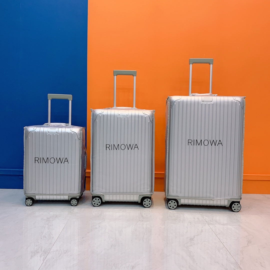 Modern Silver Ribbed Hardshell Spinner Luggage 3-Piece Set
