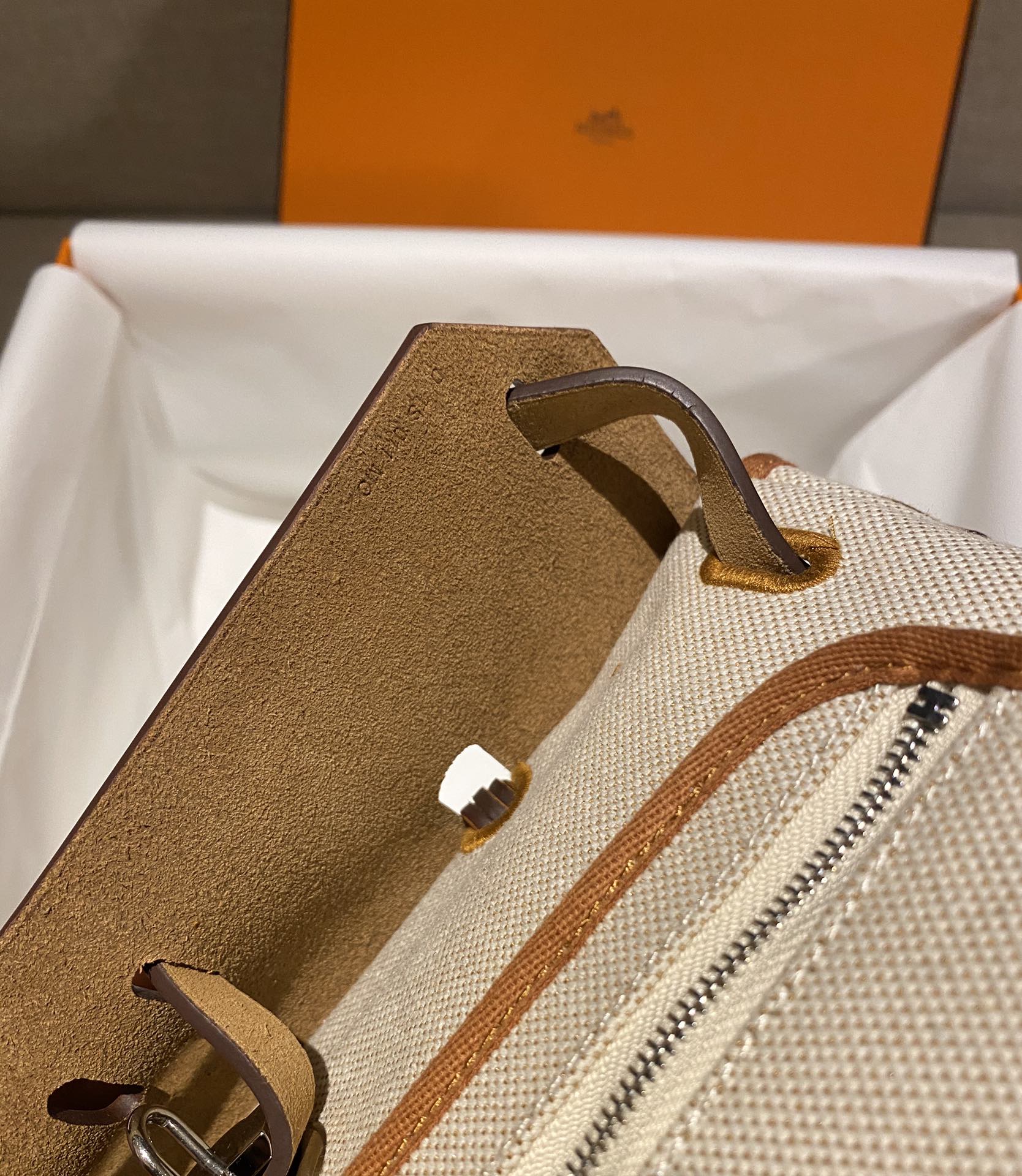 Hermès Herbag Zip Canvas and Leather Handbag - Beige and Tan