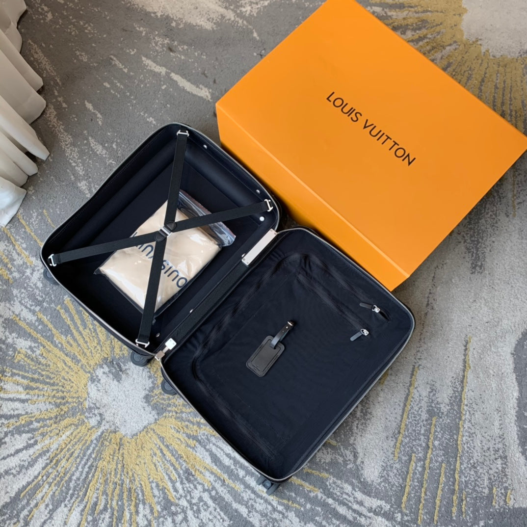 Modern Black Hardside Spinner Luggage with Wide Handle