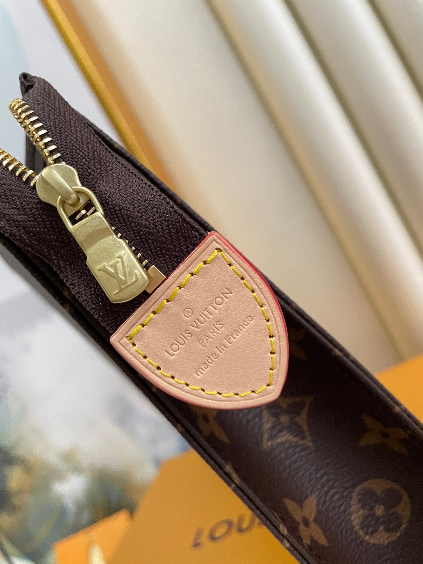 Louis Vuitton Classic Brown Monogram Canvas Toiletry Pouch Zippered Clutch Bag