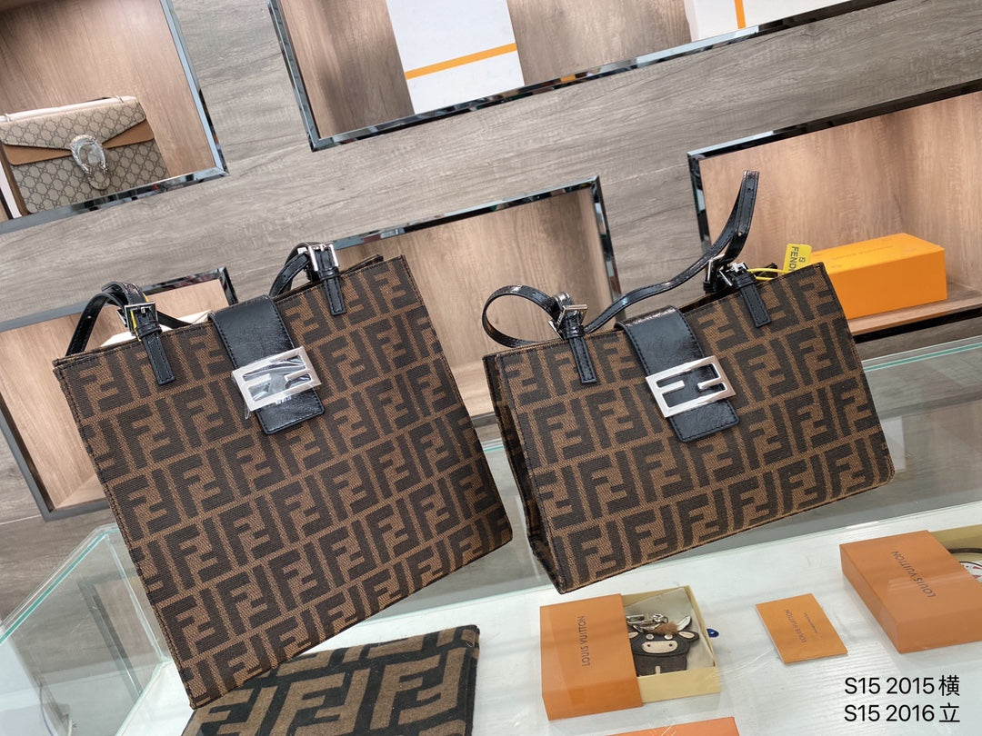 Fendi Zucca Monogram FF Logo Canvas Tote Bag - Brown/Black Luxury Shopper