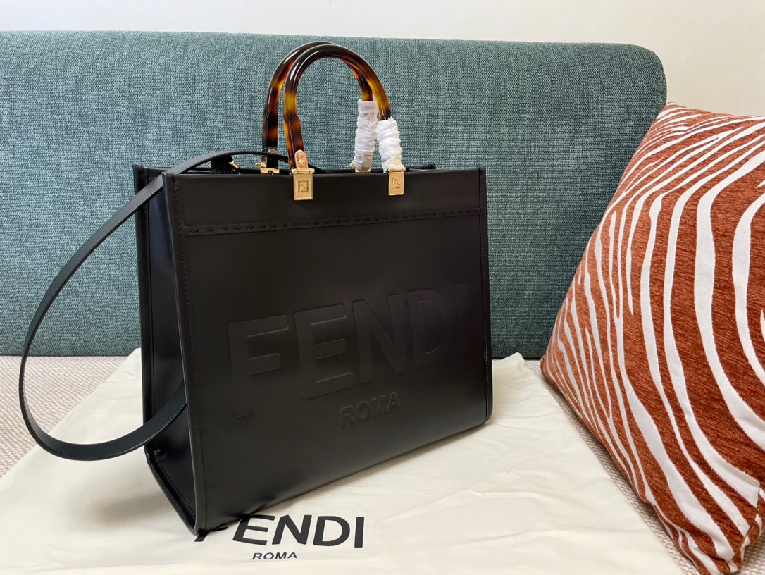 Fendi Sunshine Shopper Medium Black Leather Tote Bag