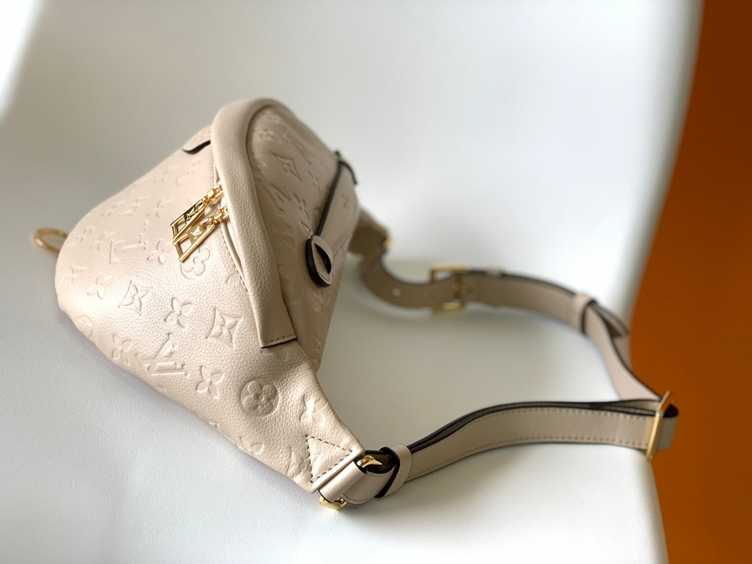Louis Vuitton Luxury Off-White Embossed Leather Belt Bag with Gold Hardware