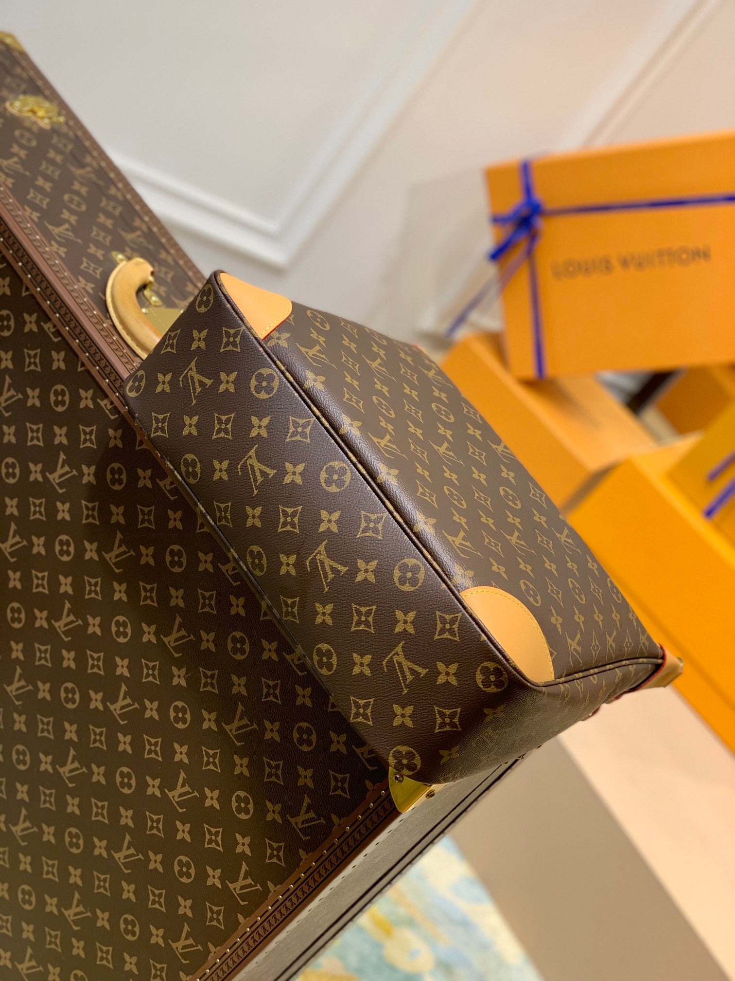 Louis Vuitton Vintage Brown Monogram Hobo Shoulder Bag with Leather Trim