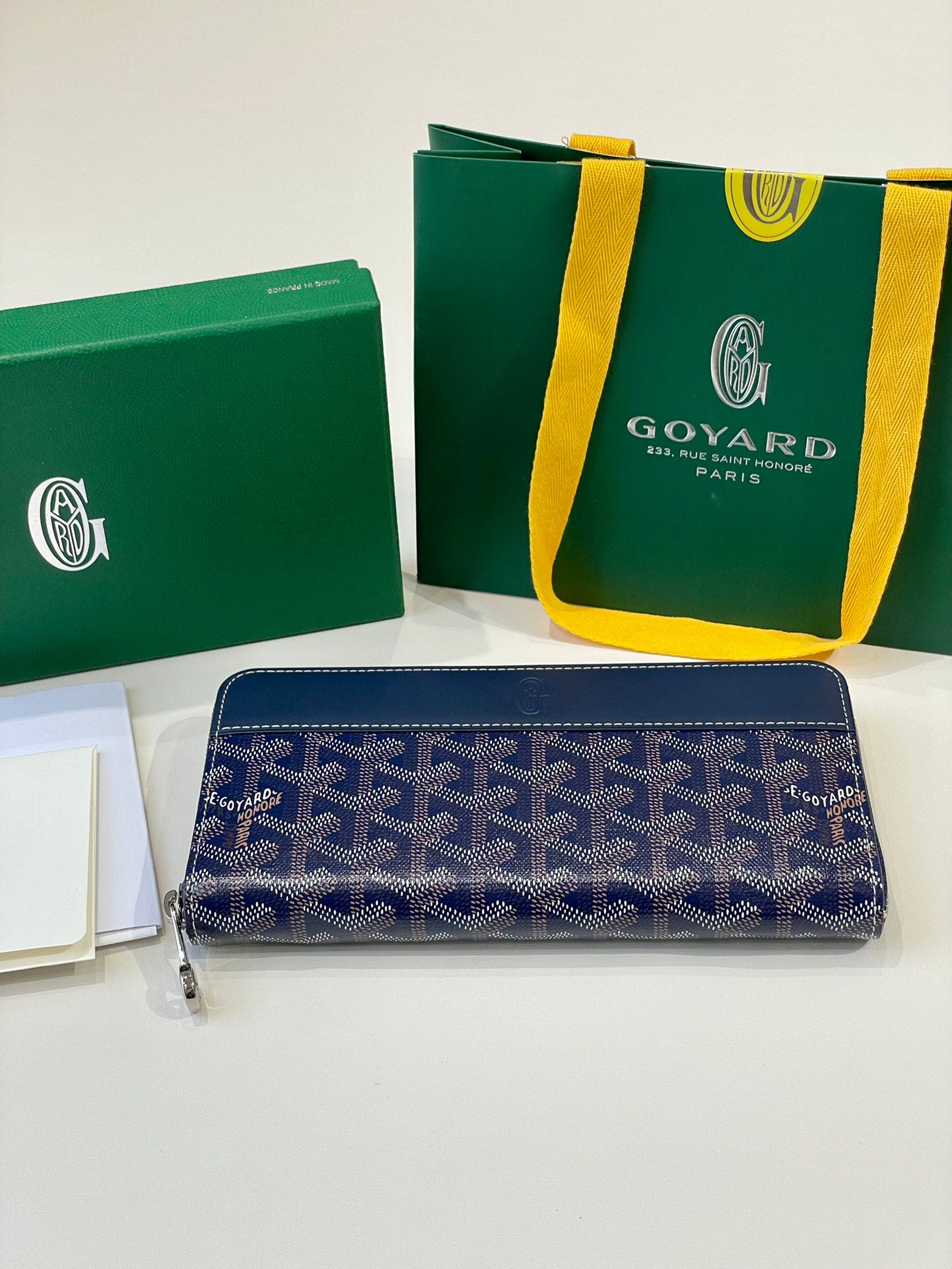 Gogy Luxury Navy Blue Geometric Chevron Pattern Leather Long Wallet