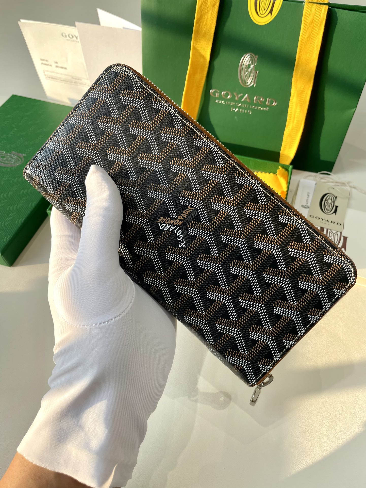 Gogy Classic Chevron Print Canvas Long Wallet with Leather Trim