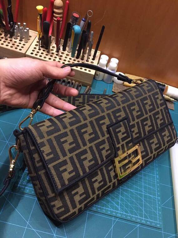 Vintage Fendi Zucca Print Canvas Baguette Shoulder Bag - Brown Monogram