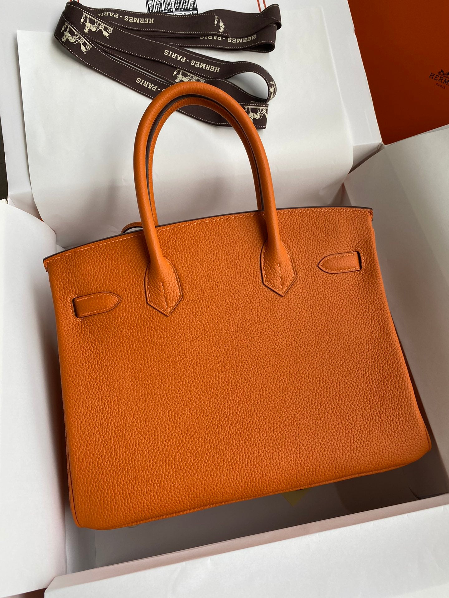 Hermès Birkin Handbag Orange Leather with Gold-Tone Hardware