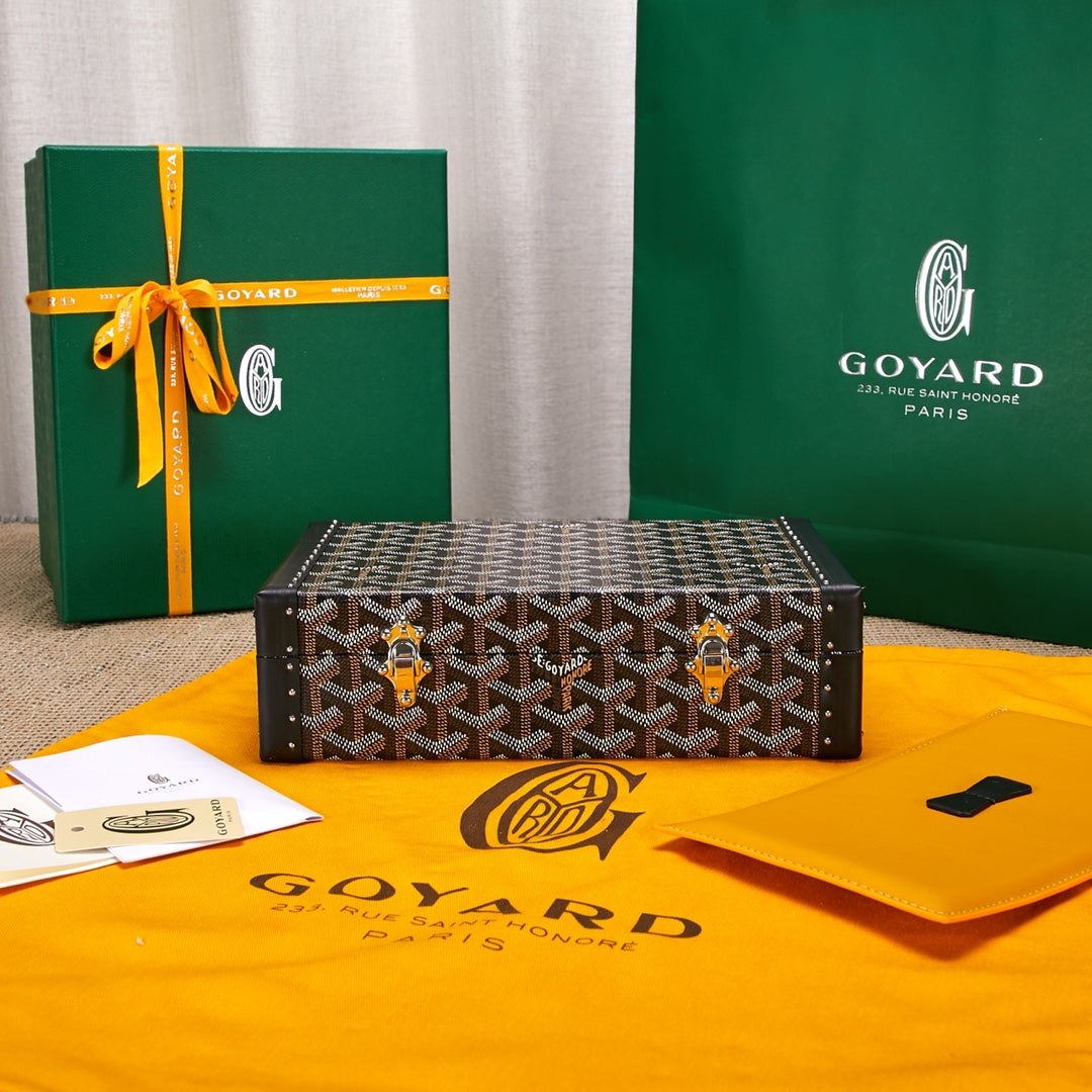 Gogy Classic Chevron Pattern Luxury Jewelry Trunk Box with Gold Clasp